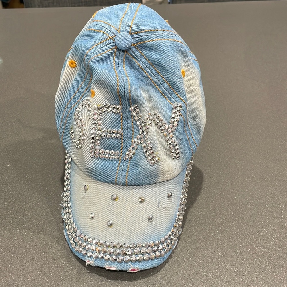 Ladies sun hat-never worn-NWOT